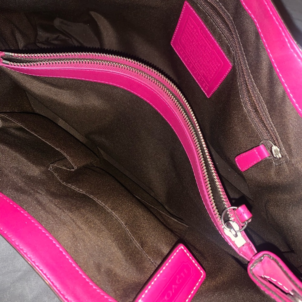 Pink Vintage COACH Handbag - Picture 5 of 6